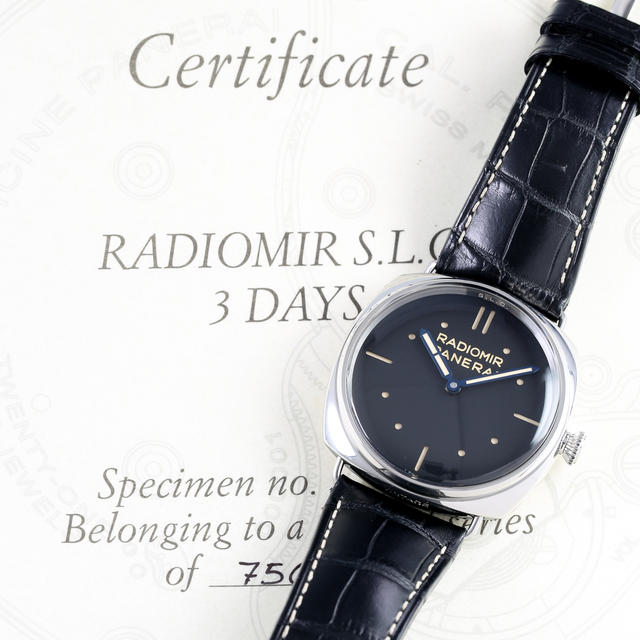 Panerai Radiomir Manual PAM00449 Image 6
